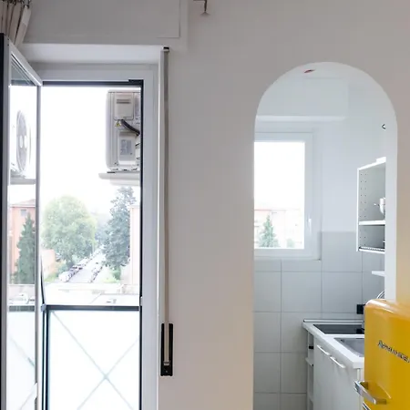 Vivace Bilocale Con Vista Sul Naviglio -mirable Pm Daire *