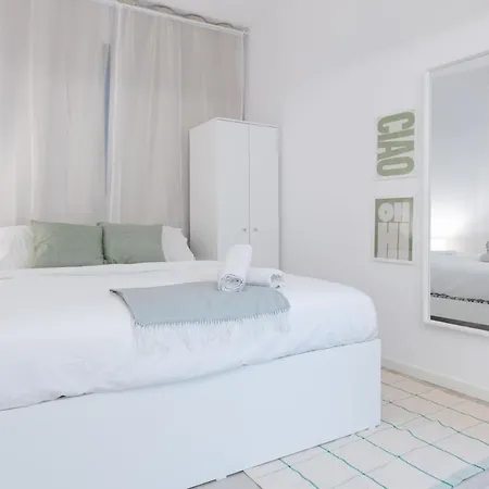 Duomo Wonderful For 6 Apartment