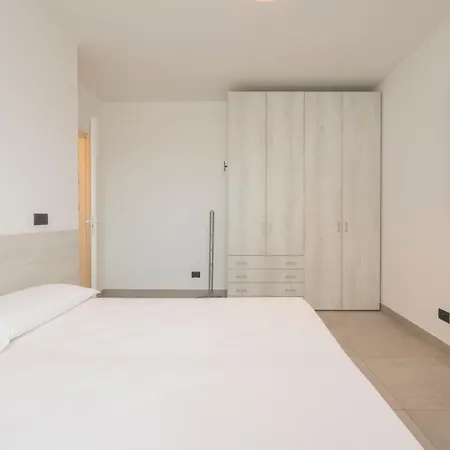 Comfortable Two-room For Rho Fiera Апартаменты *