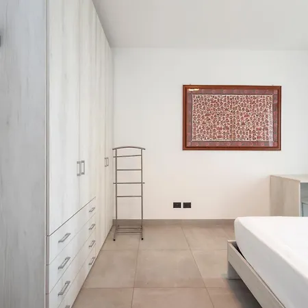 Comfortable Two-room For Rho Fiera *