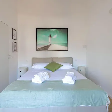 Casa Moderna A Due Passi Da China Town E Metro 아파트 밀라노