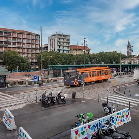 I-host - Trilocale Navigli Con Vista Darsena * 米兰