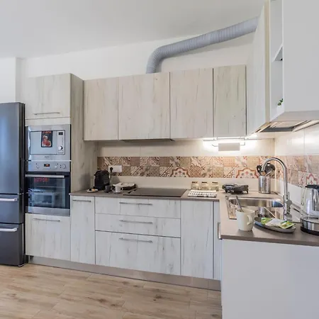 Prime Living Merlata - Balcony *