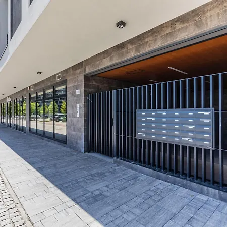 Prime Living Merlata - Balcony شقة