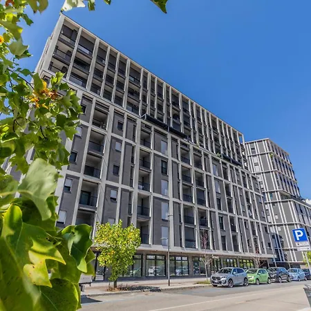 Prime Living Merlata - Balcony *