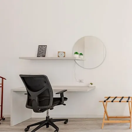 Tom&mary 5 Min Metro شقة