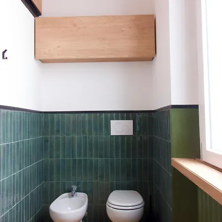 Bocconi Color * Milan