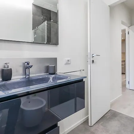 Just Urban Stays - Trilocale Con 2 Bagni E 2 Balconi - City Life E M5 * Milán