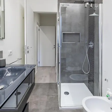 Just Urban Stays - Trilocale Con 2 Bagni E 2 Balconi - City Life E M5 Apartmán