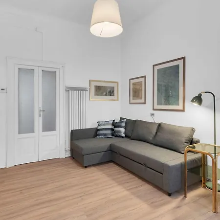 Apartamento Alzaia Naviglio Grande 40 Milão