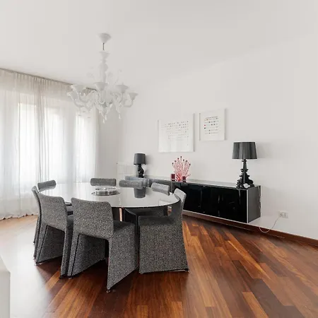 Lejlighed Brera In Dateo Milano