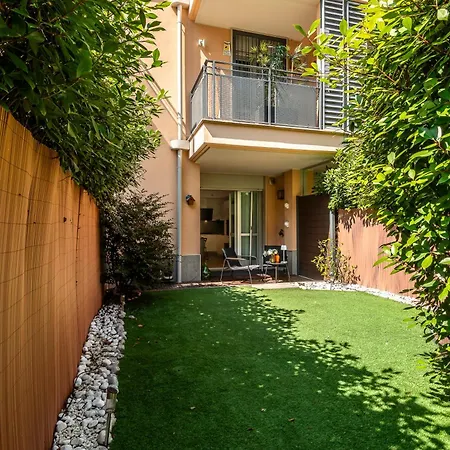 Apartmán Stayeasy Gargano - Stylish With Private Yard Milán