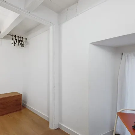 아파트 L Angolo Di Giulia, Tradizionale Casa Di Ringhiera