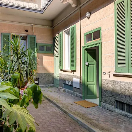 L Angolo Di Giulia, Tradizionale Casa Di Ringhiera