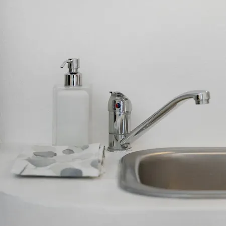 아파트 L Angolo Di Giulia, Tradizionale Casa Di Ringhiera