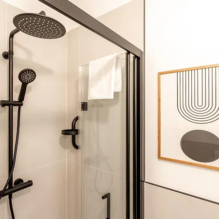 Co99 - Spacious One Bedroom Gallarati Scotti Appartement *