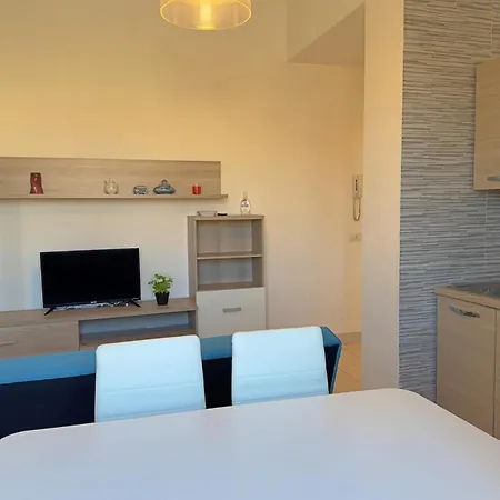 Appartme - Testi 182 *