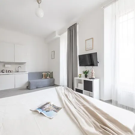 Magic Rent - Gluck Nocleg ze śniadaniem *