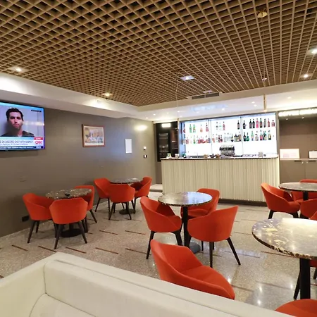 Domenichino Hotel 3*