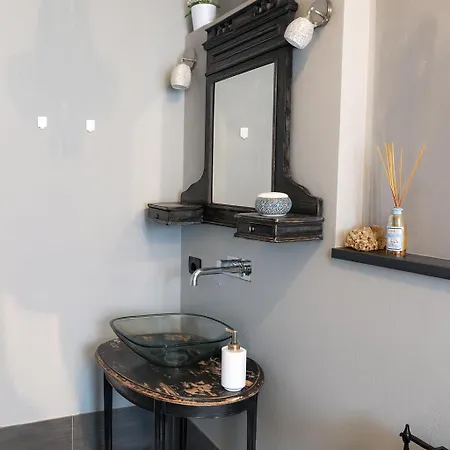 Lejlighed Beautiful Floral On Navigli Milano