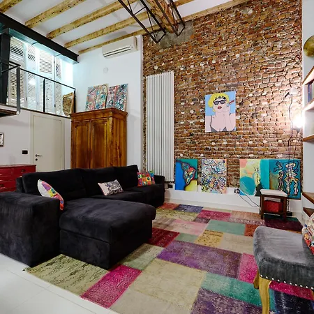Loft Di Design Nel Cuore Di Appartamento
