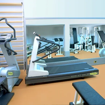 Capitol 4* Милан