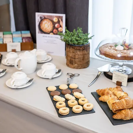 Szálloda Starhotels Echo Milánó