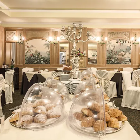 Hotel Doria Grand