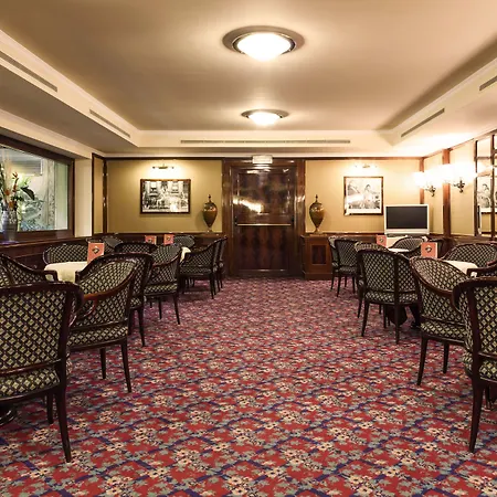 Hotel Doria Grand Milano