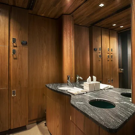 Отель Cavour 4*