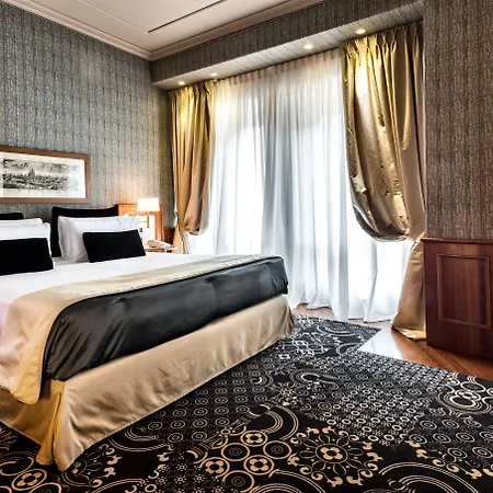 Отель Dei Cavalieri Duomo 4*