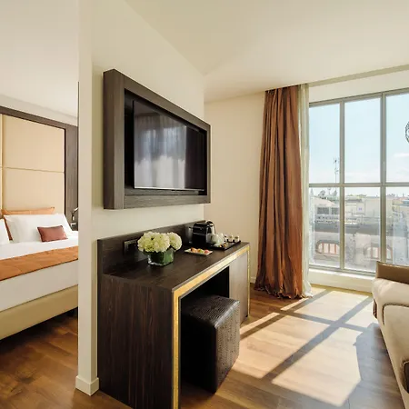 Отель Dei Cavalieri Duomo