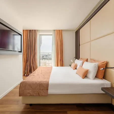 Dei Cavalieri Duomo Отель Милан