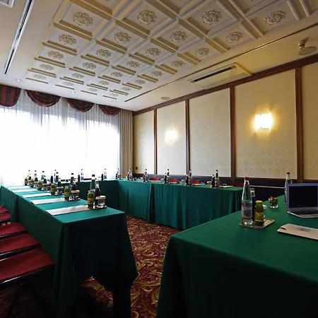 Hotel Antares Rubens 4*