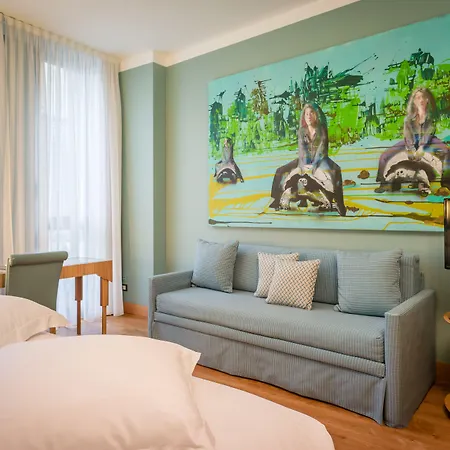 Отель Spadari Al Duomo