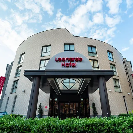 Отель Leonardo Center 4*