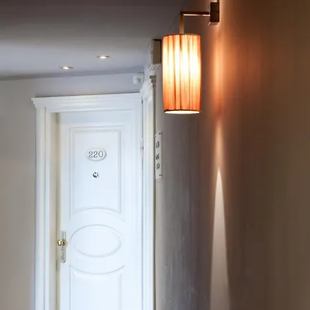 موزارت فندق 4*