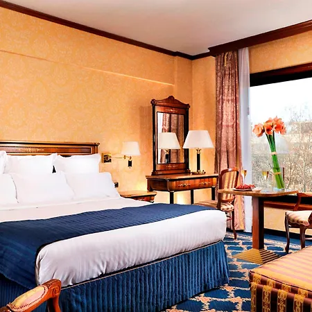 Otel Marriott 4*
