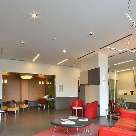 Western Major Hotel 4*