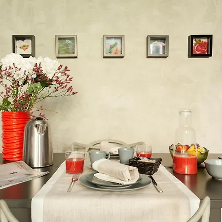 San Babila Apartament