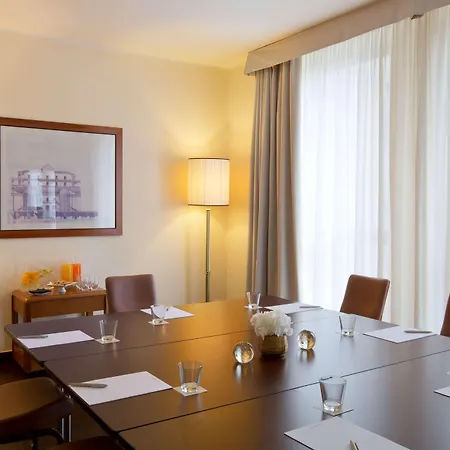 Starhotels Business Palace 4*