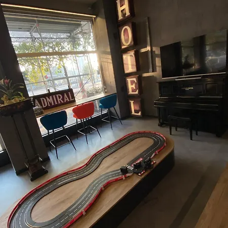 ホテル アドミラル