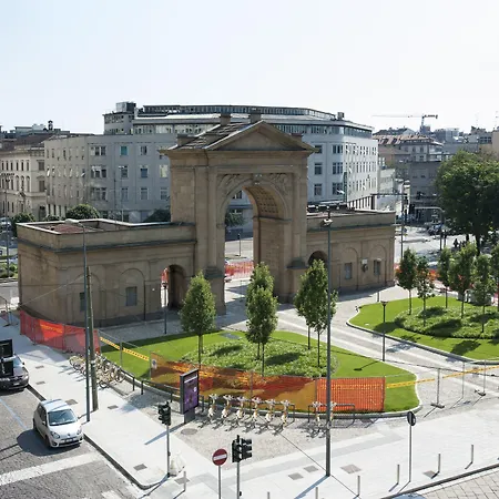 Heart فندق ميلان