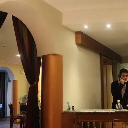 Aspromonte 3* מילאנו