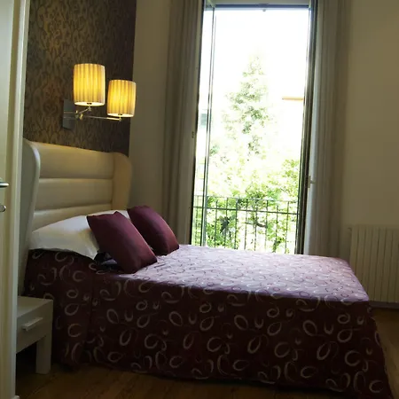 アスプロモンテ 3* ミラノ