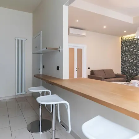 Italianway - The B Village New *