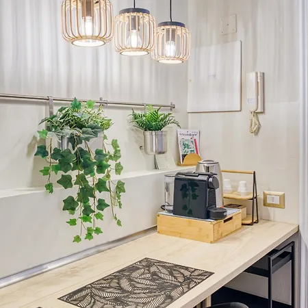 Bamboo House - Floor Just 15 Minutes From Duomo Apartment *