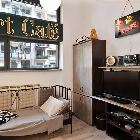 Art Cafe Tulipani Apartment
