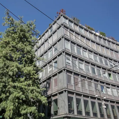 The Floor Отель 3*