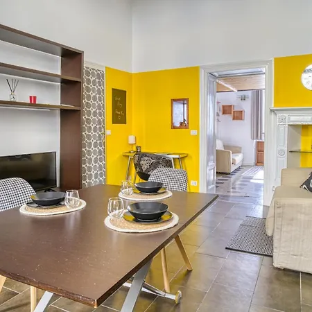 Loft Maderno - Elegant Space 20 Mins From Duomo With One Bedroom For 4 People דירה מילאנו